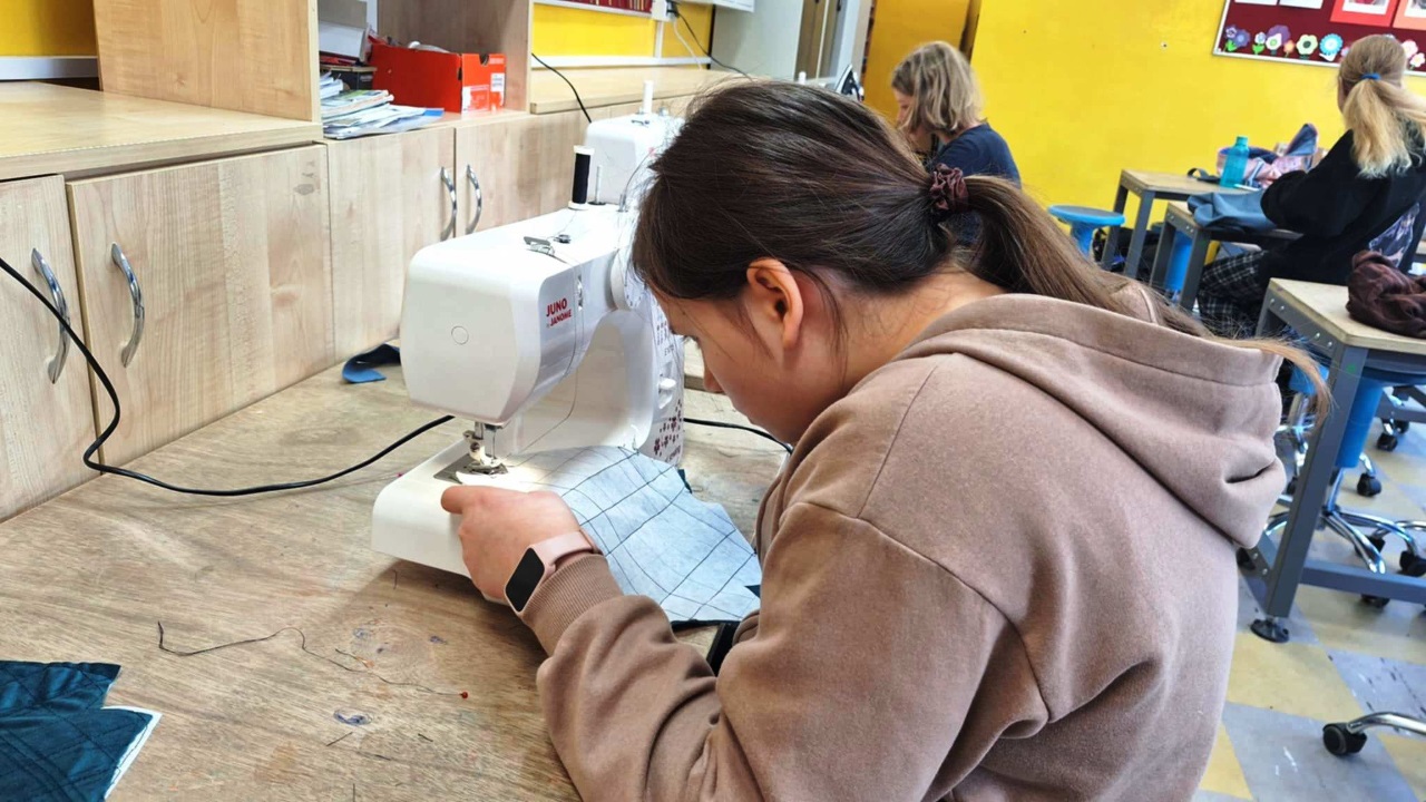 pracownia-krawiecka-nauka-poprzez-dzialanie-676453.jpg