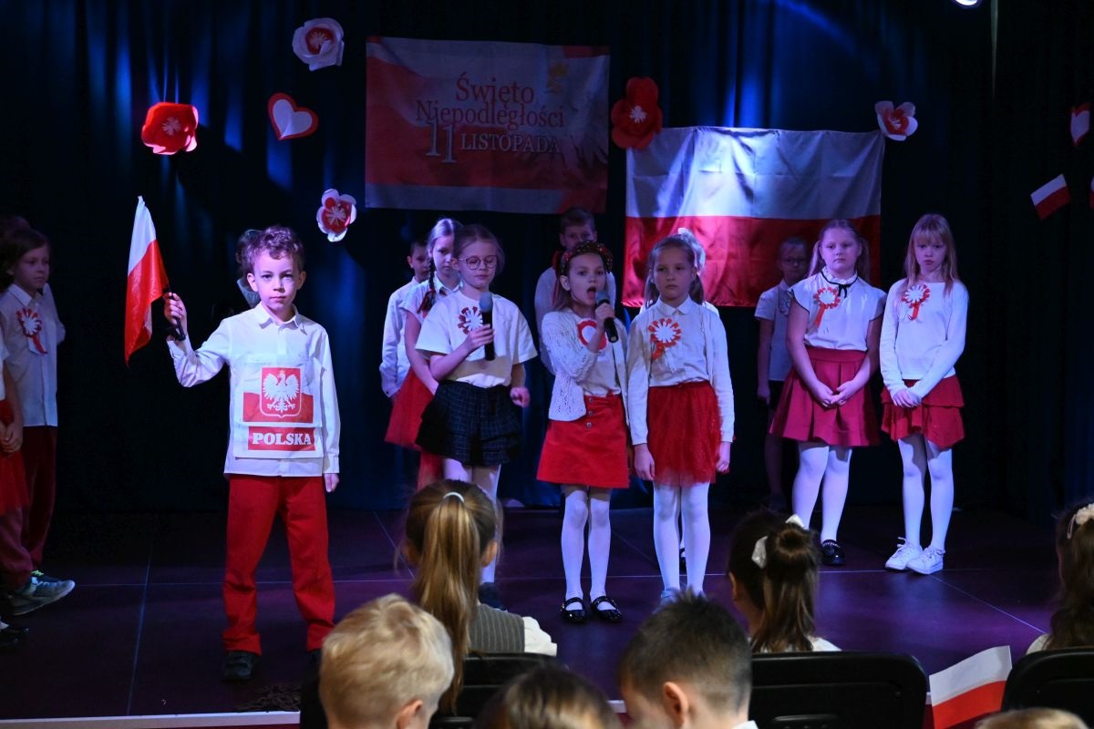 swieto-odzyskania-niepodleglosci-w-klasach-1-3-653778.jpg