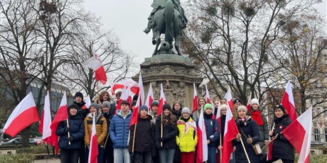 Młodzież z Jedynki na 22. Paradzie Niepodległości