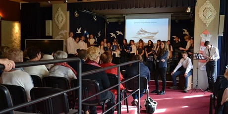 Seniorzy na pokładzie Jedynki